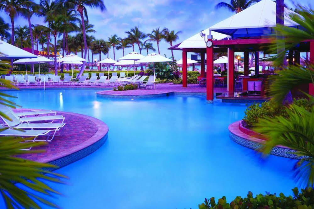 แมริออท อรูบา โอเชียน คลับ Hotel Palm Beach ภายนอก รูปภาพ